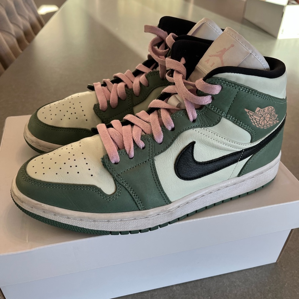 Nike Women’s Air Jordans, Size 9 Dutch Green-worn a few times, great condition